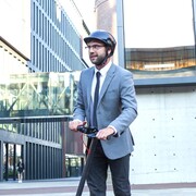 電動キックボード ヘルメット